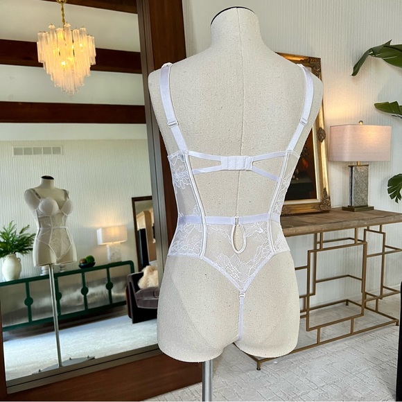 Teddies | Bombshell Lace Teddy Coconut White | Victoria's Secret Size- XS - Picture 3 of 9